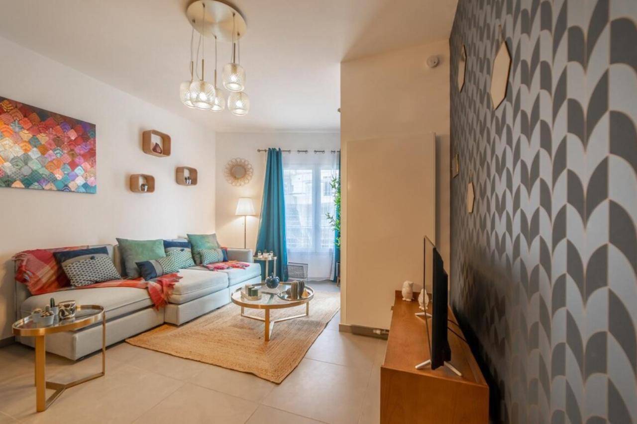 Bonheur En Ville Furnished Flat Annecy Eksteriør billede